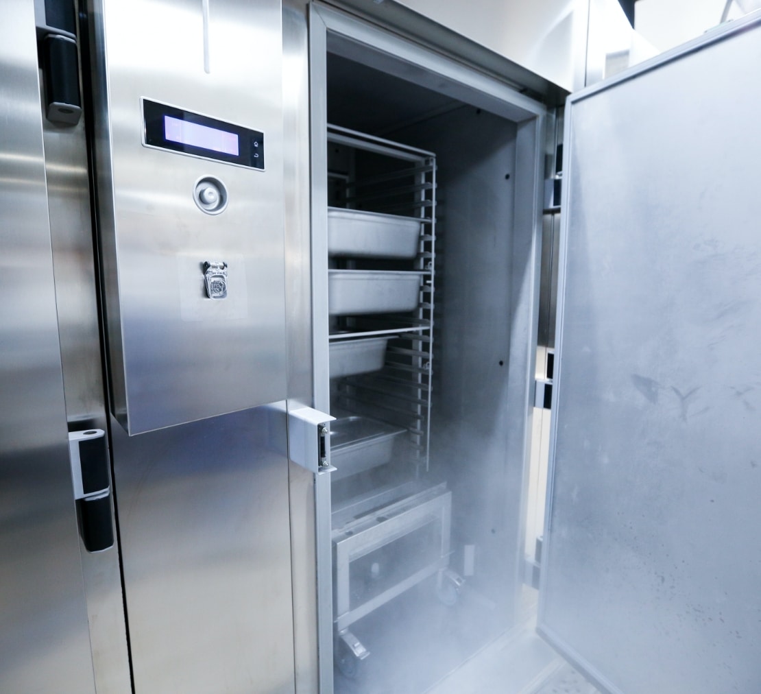 7 benefits of refrigerator maintenance for your commercial kitchen